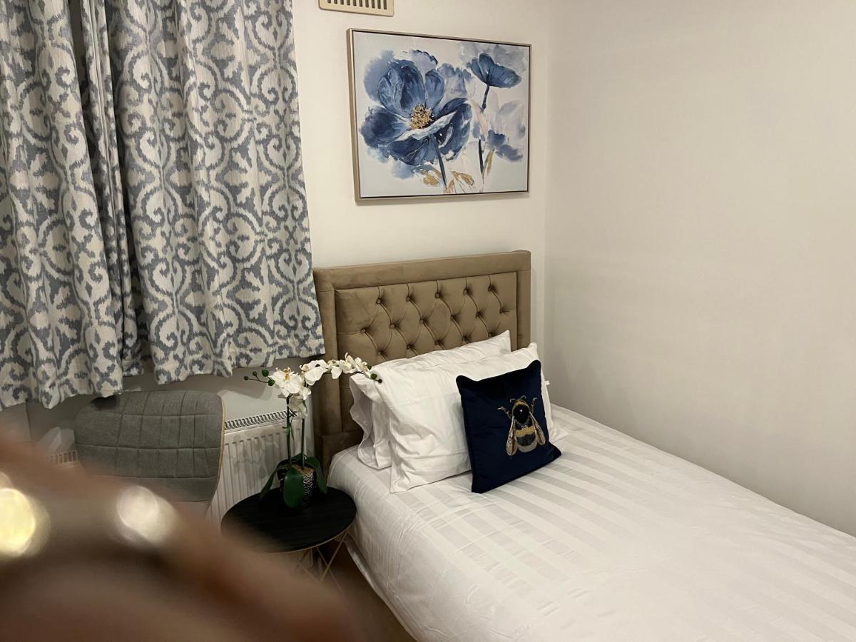 Tj Homes - Double Room With Single Bed - 3 Min To Tube Station - London Ruislip Zewnętrze zdjęcie