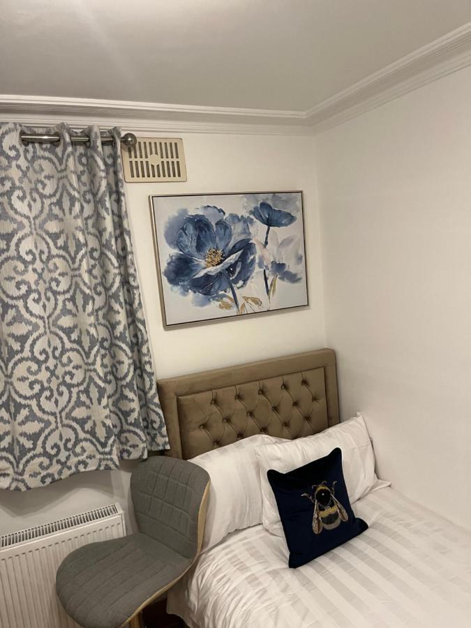 Tj Homes - Double Room With Single Bed - 3 Min To Tube Station - London Ruislip Zewnętrze zdjęcie